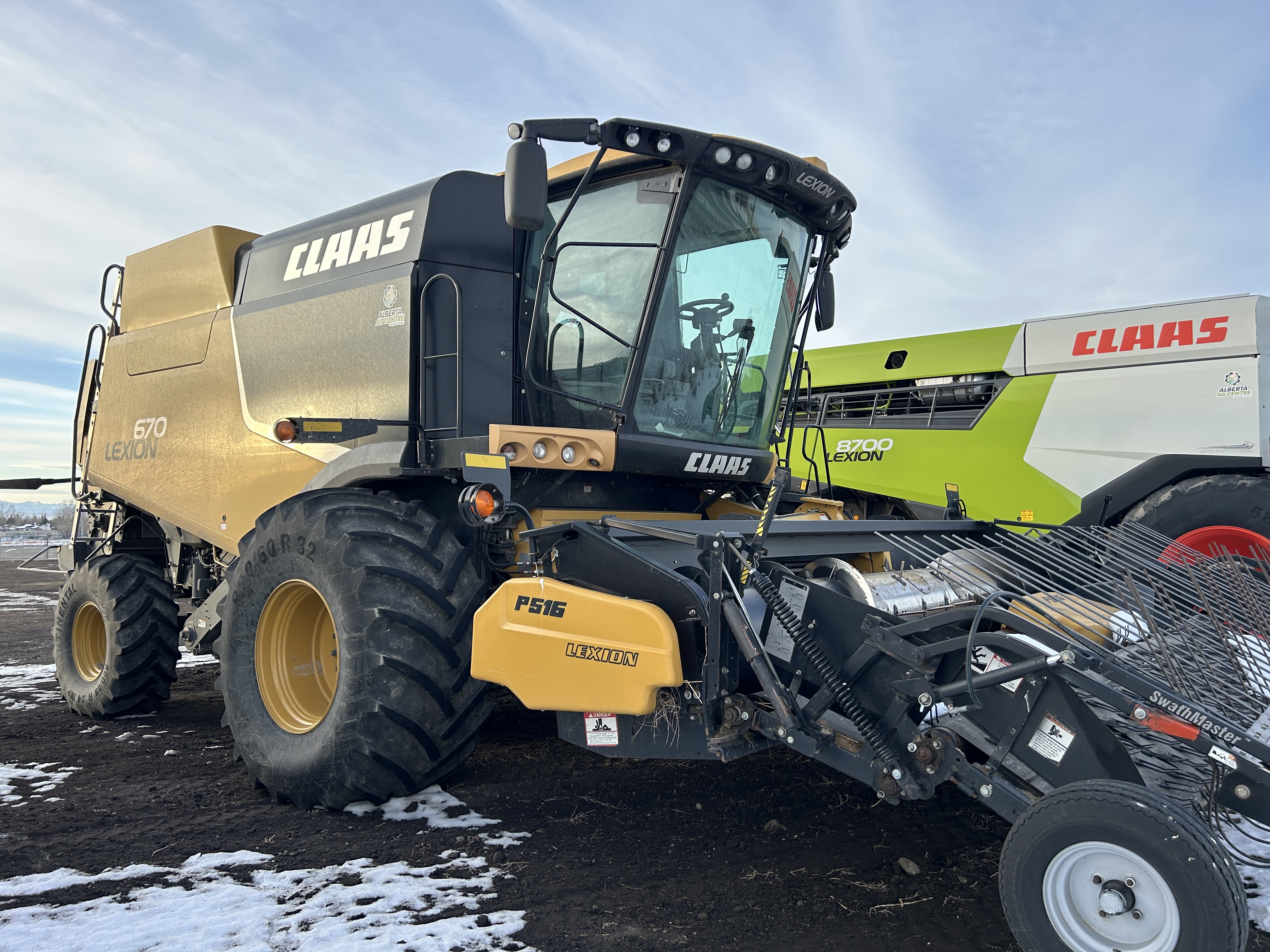 2013 CLAAS 670 Combine