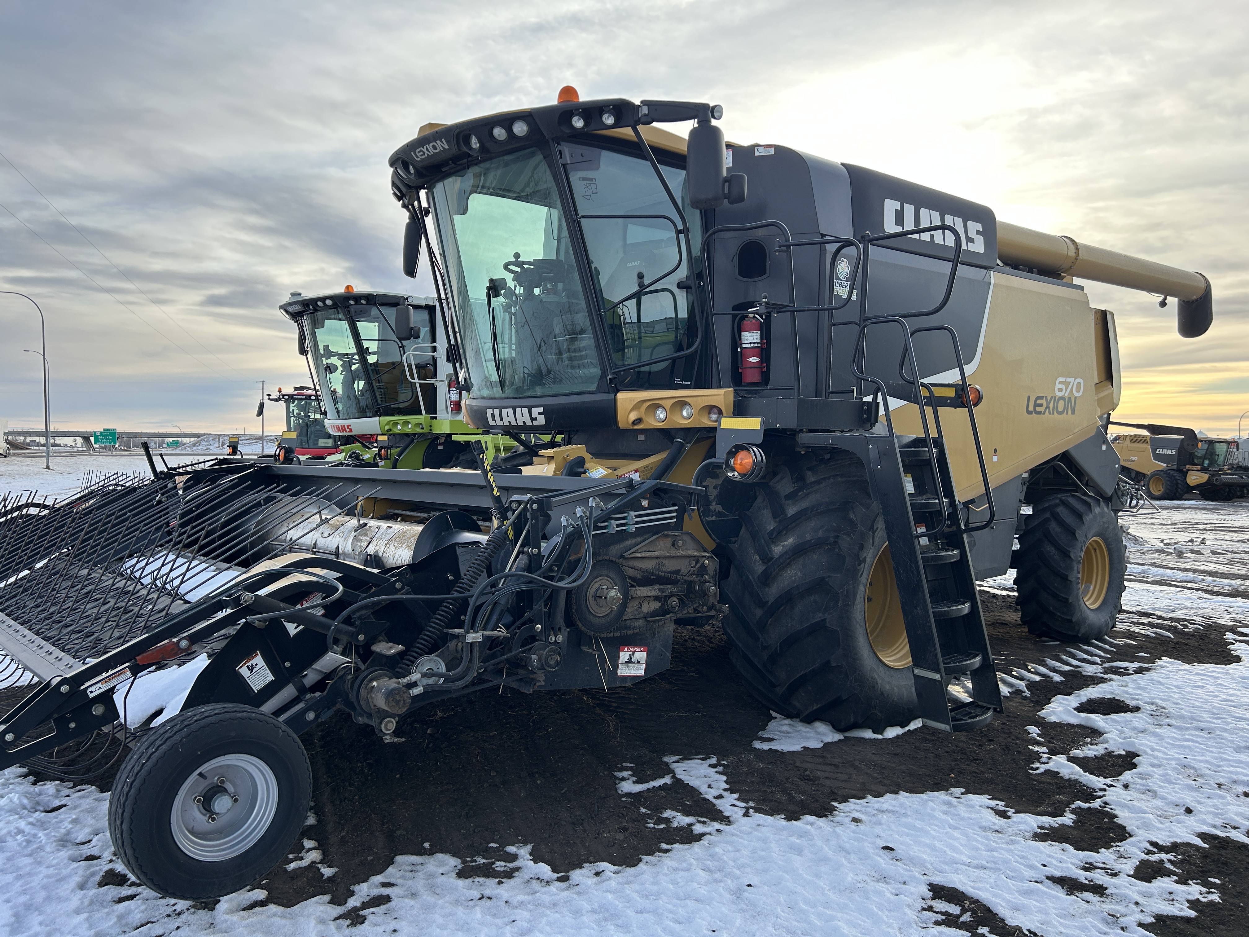 2013 CLAAS 670 Combine