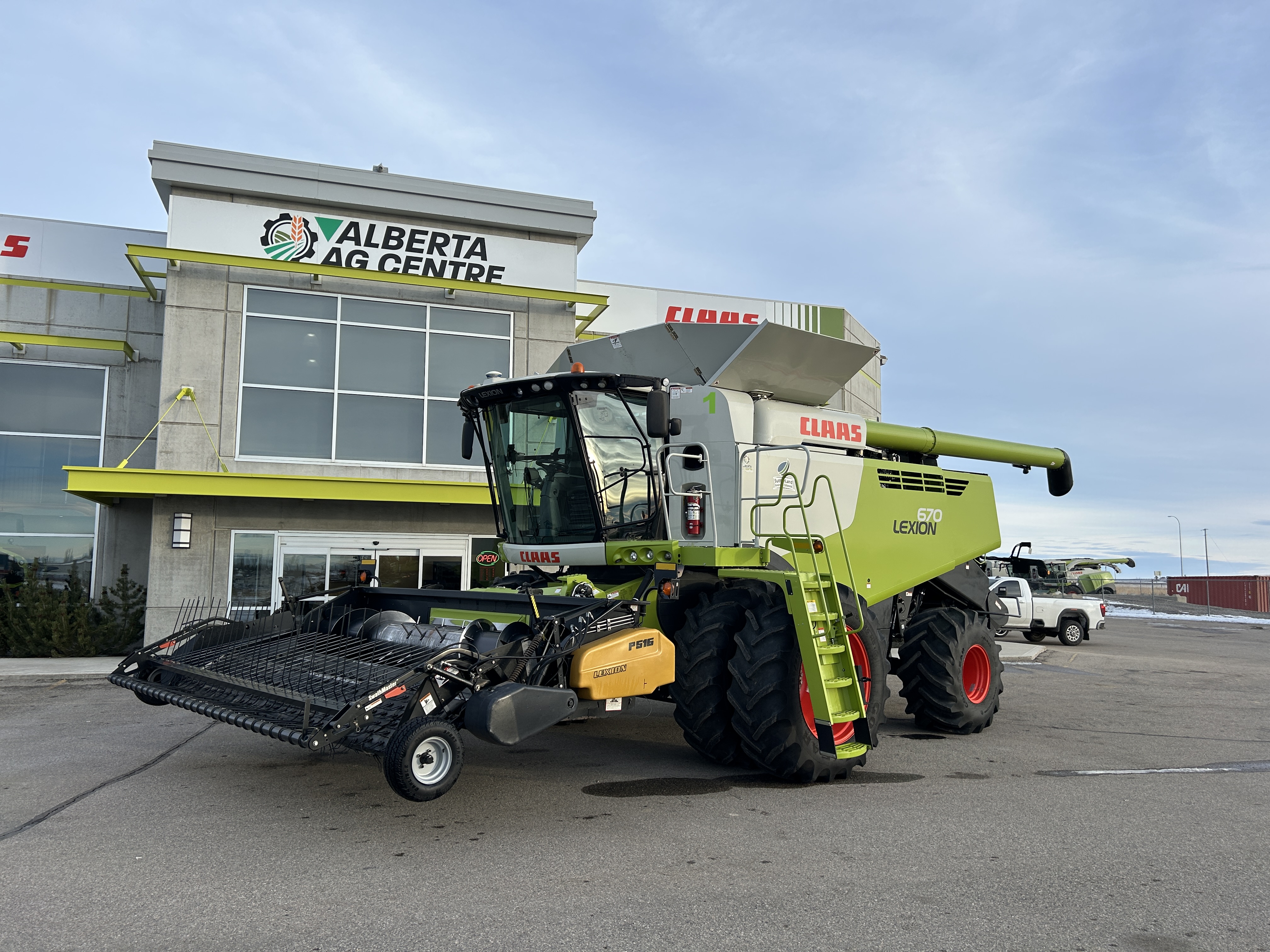 2020 CLAAS 670 Combine