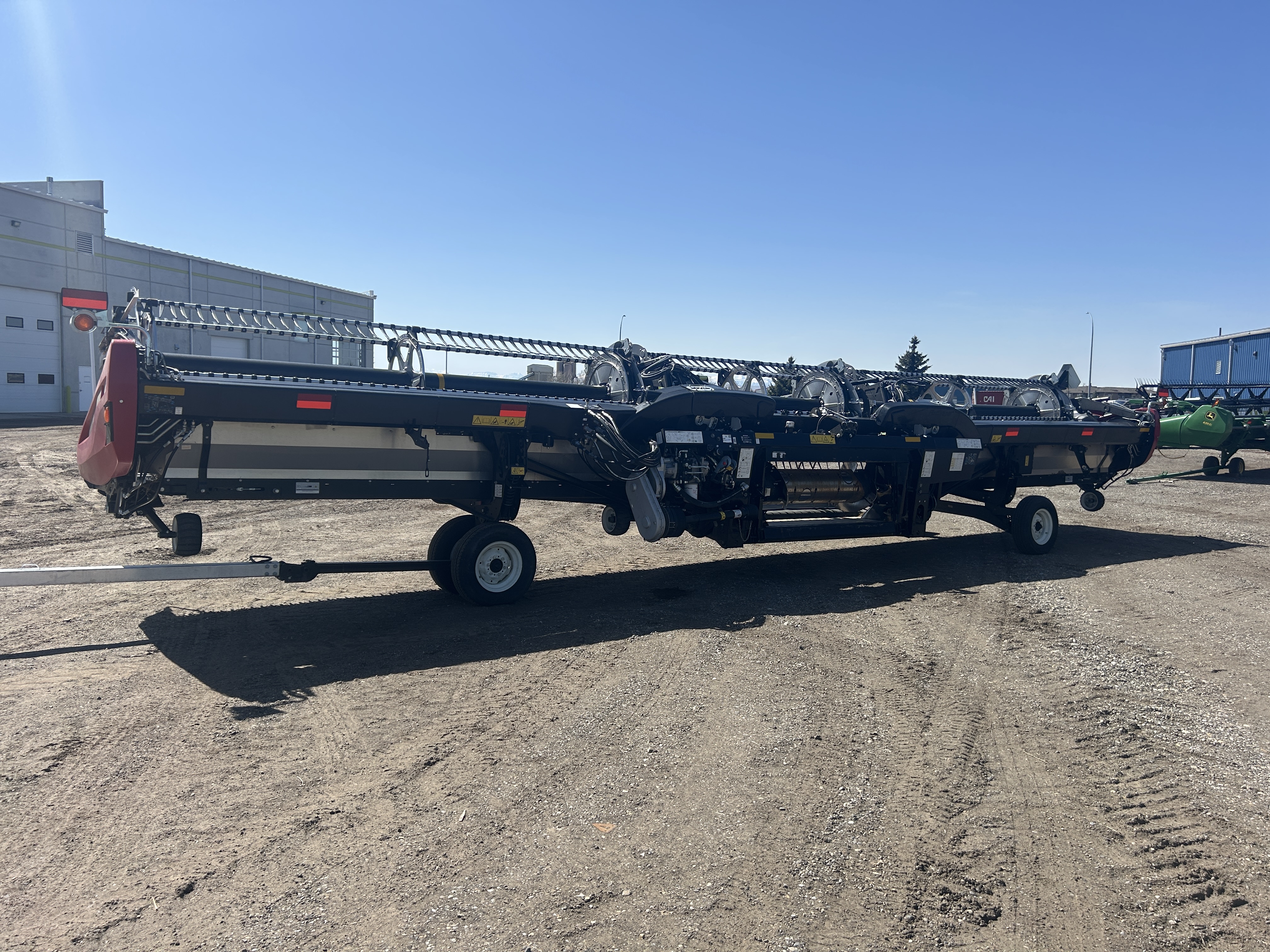 2022 MacDon FD240 Header Combine