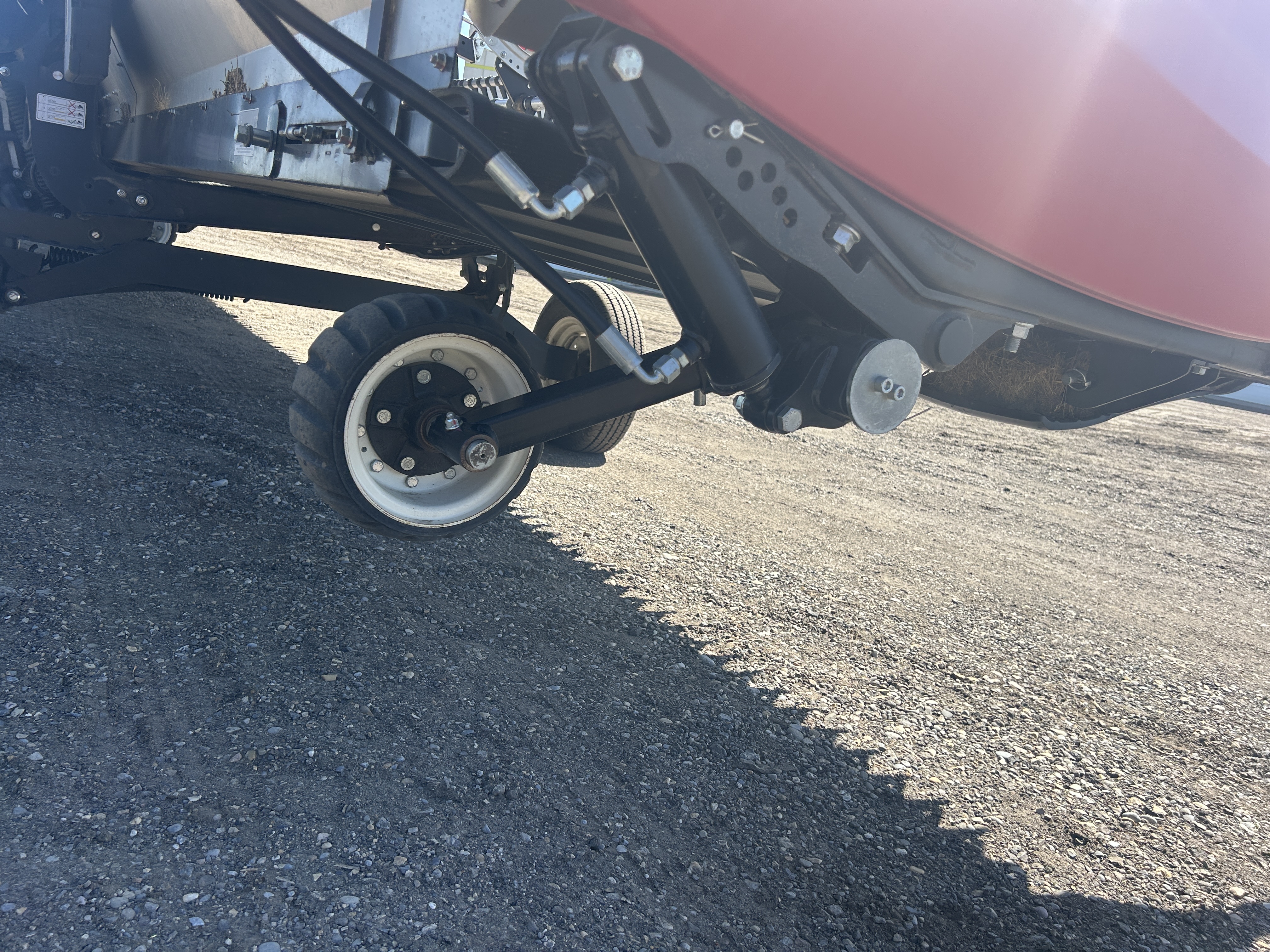 2022 MacDon FD240 Header Combine