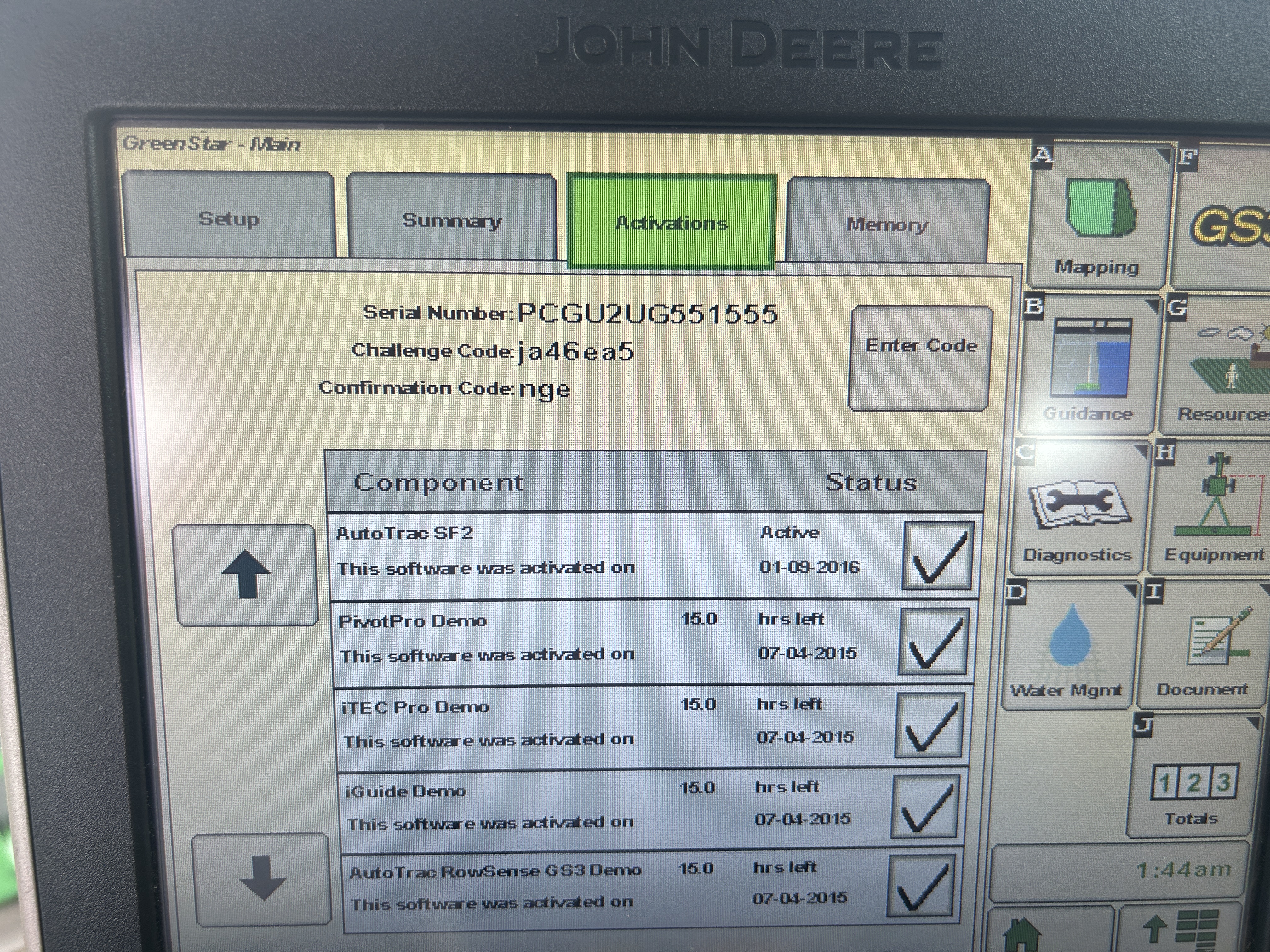 2015 John Deere S680 Combine