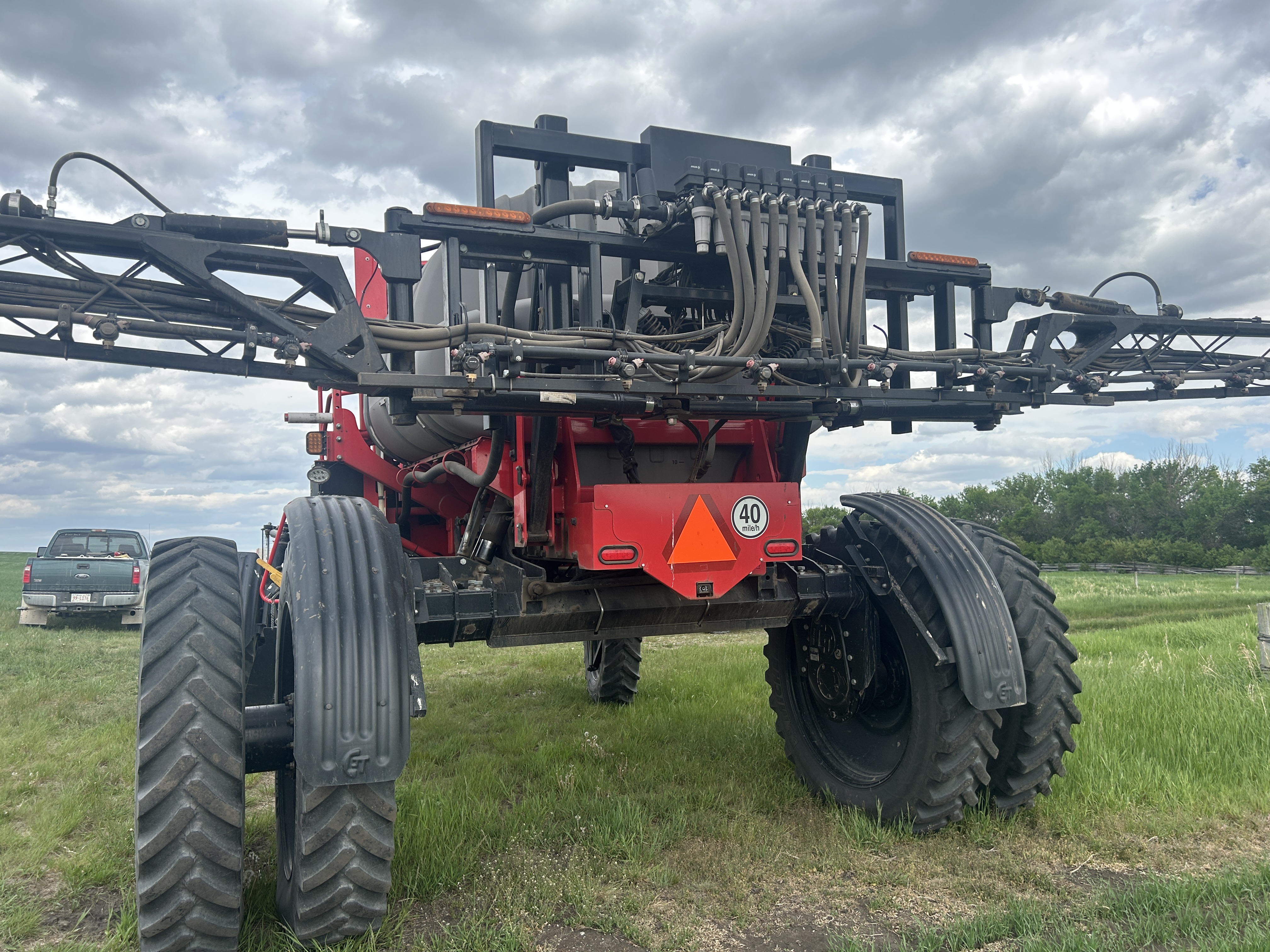 2016 Apache AS1220 Sprayer/High Clearance