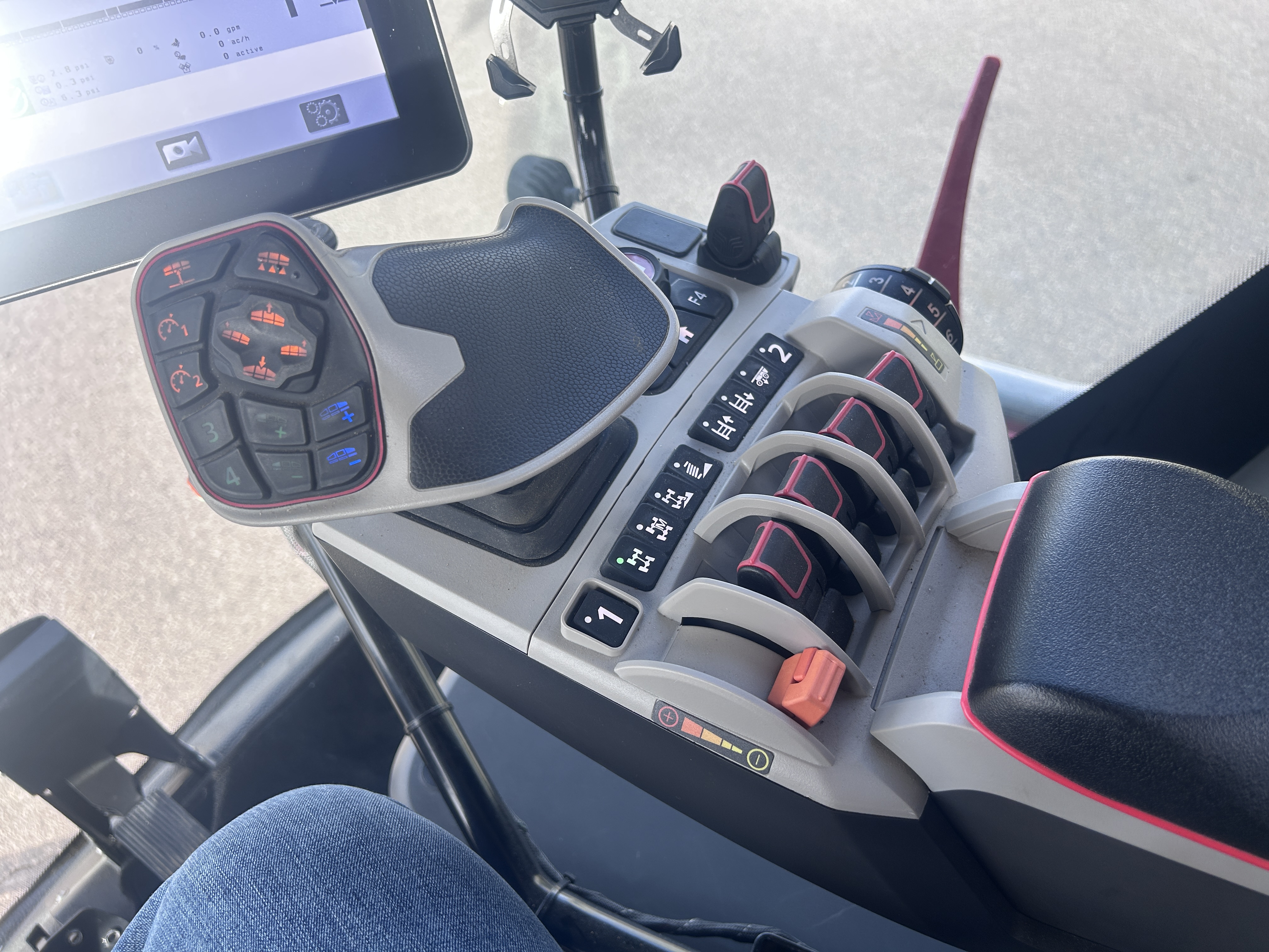 2023 Horsch LEEB 6.300VL Sprayer/High Clearance