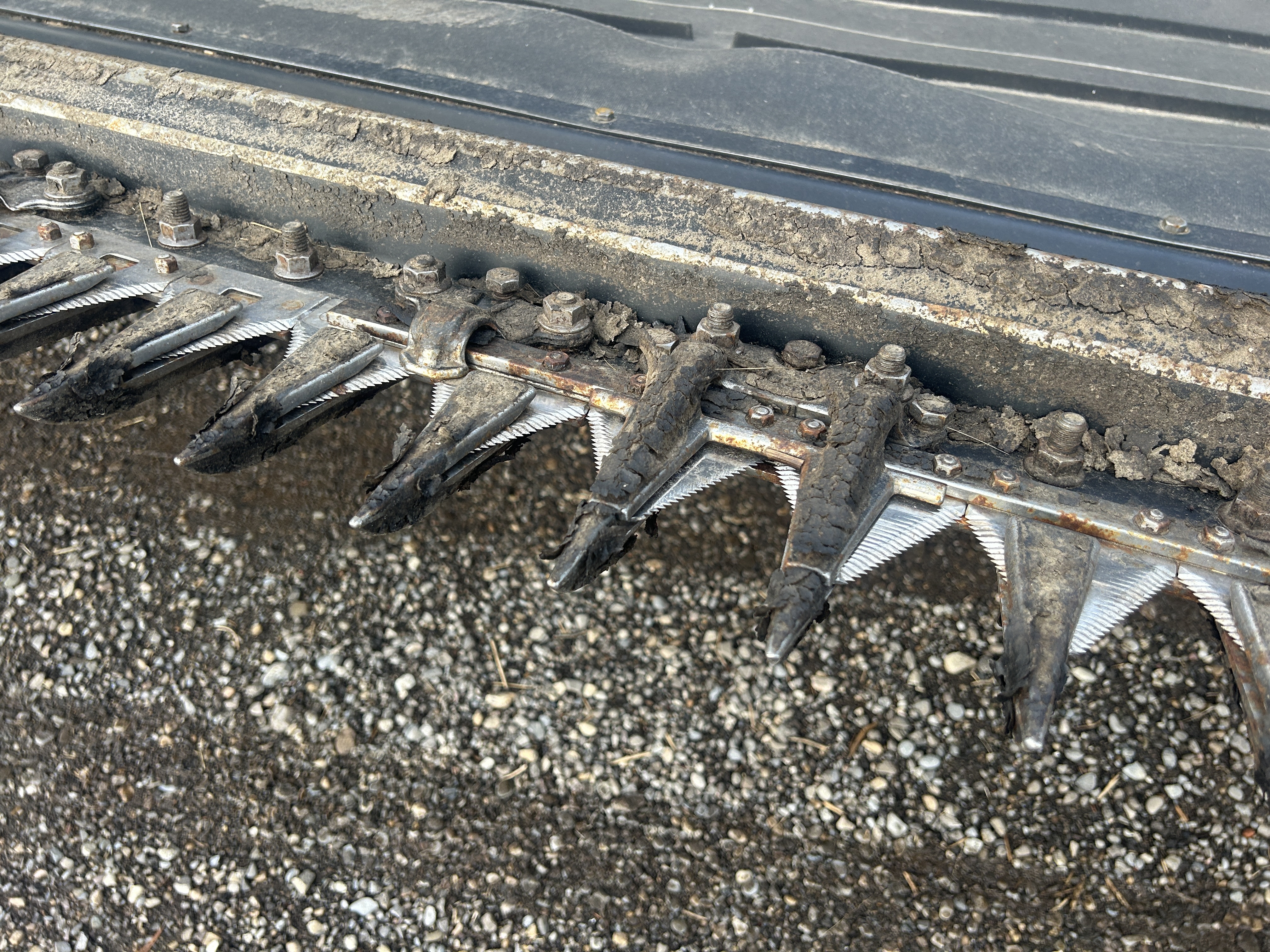 2022 MacDon FD240 Header Combine