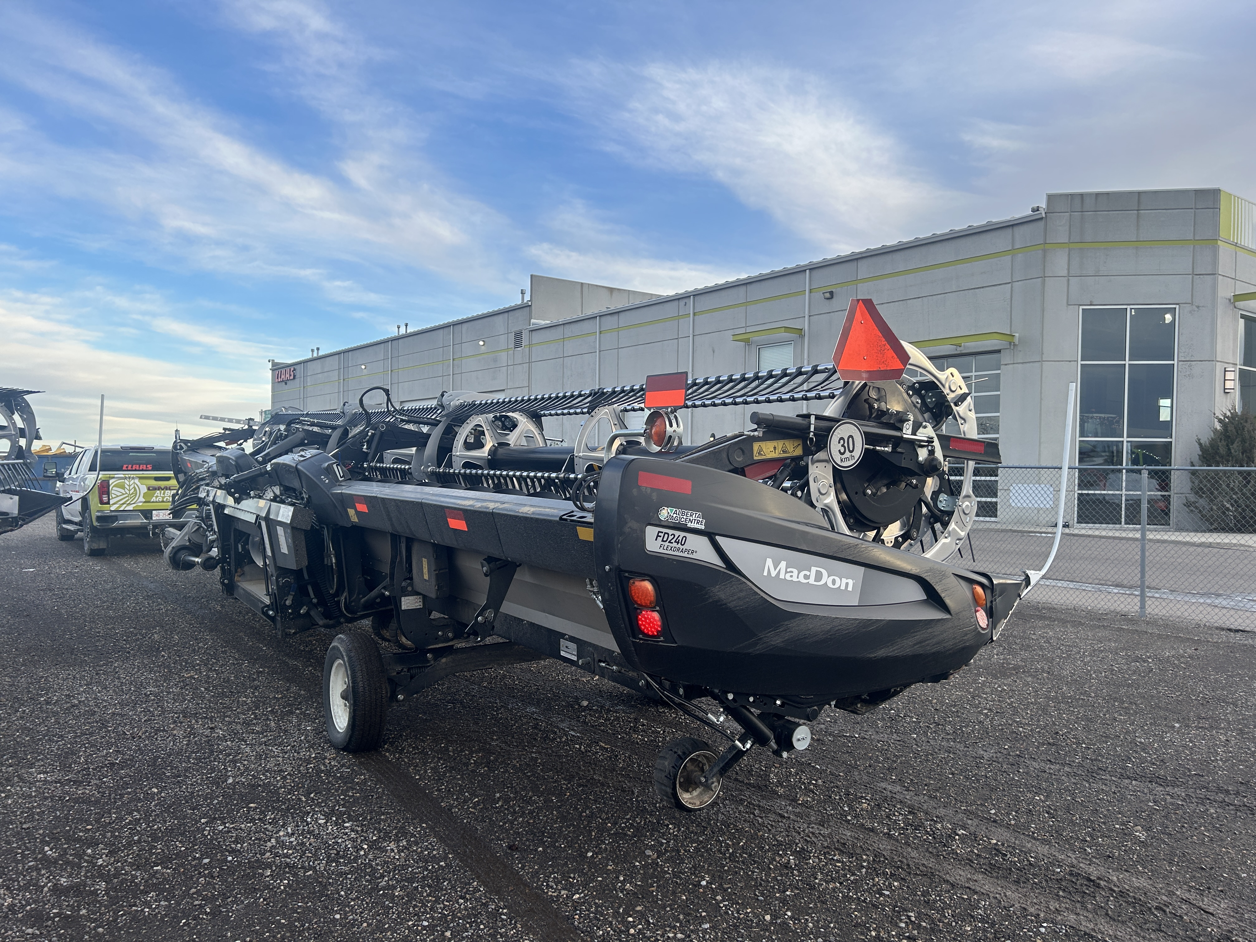 2022 MacDon FD240 Header Combine