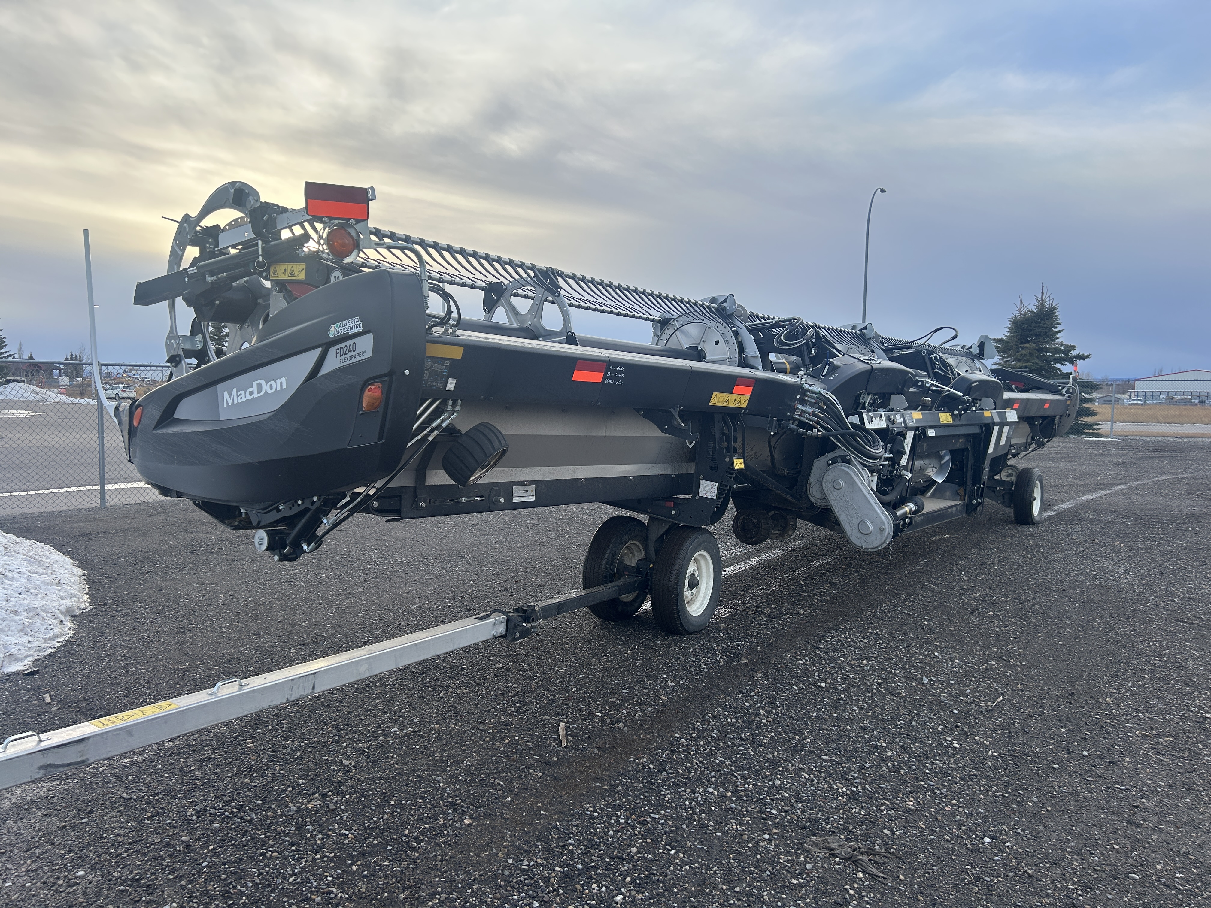 2022 MacDon FD240 Header Combine
