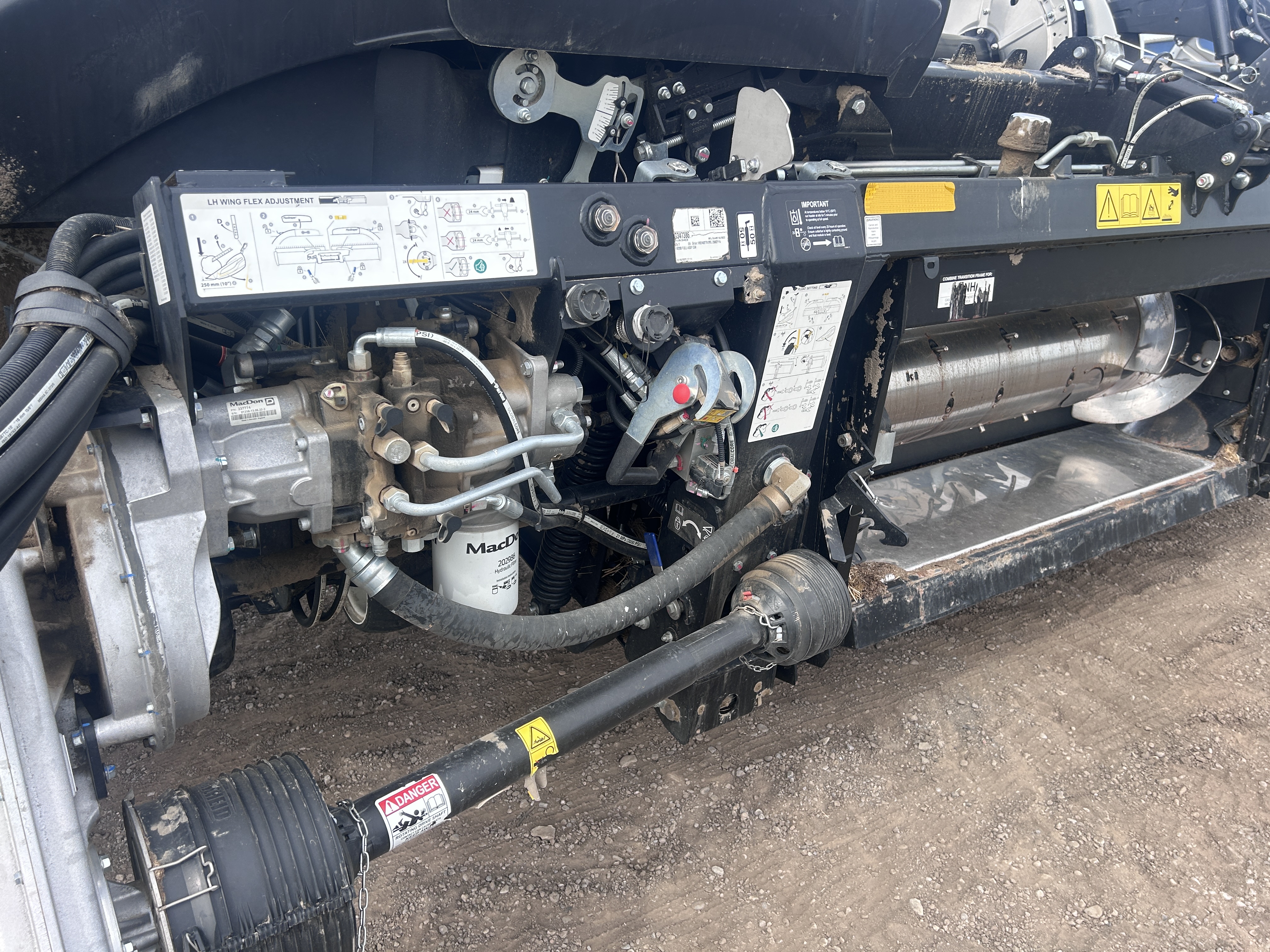 2022 MacDon FD240 Header Combine