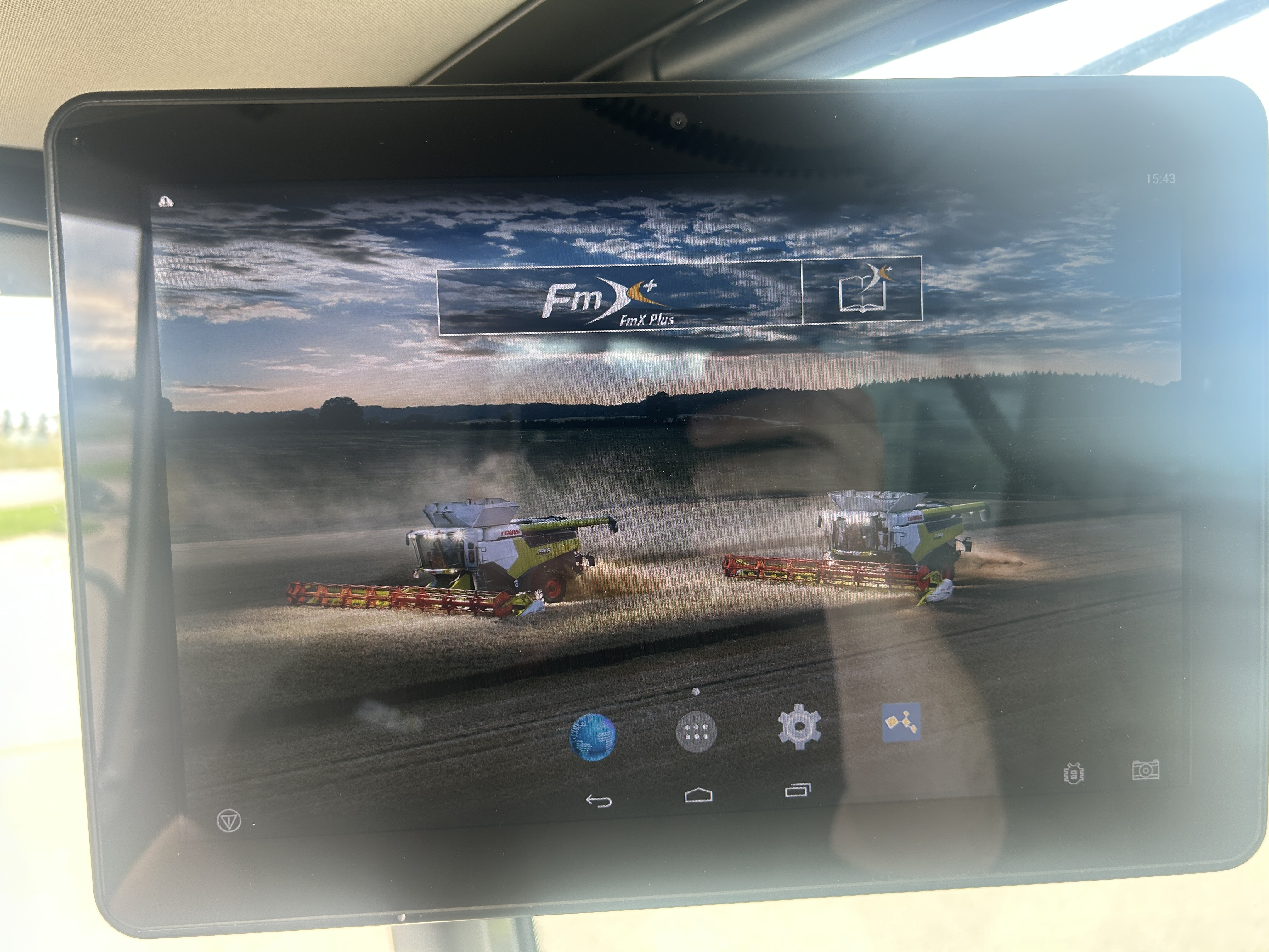 2023 CLAAS LEXION 8800T Combine