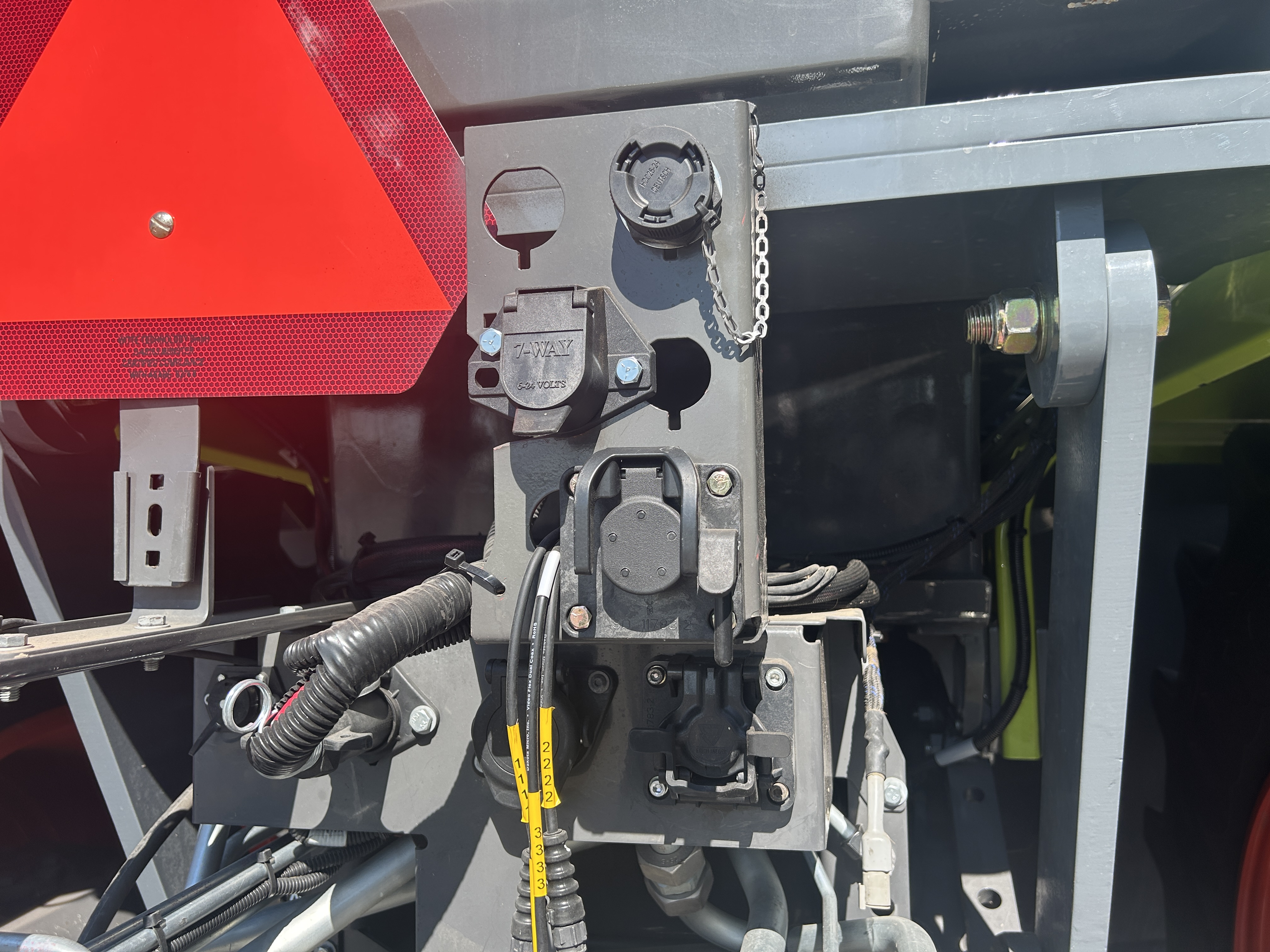 2023 CLAAS XERION 12.65 Tractor