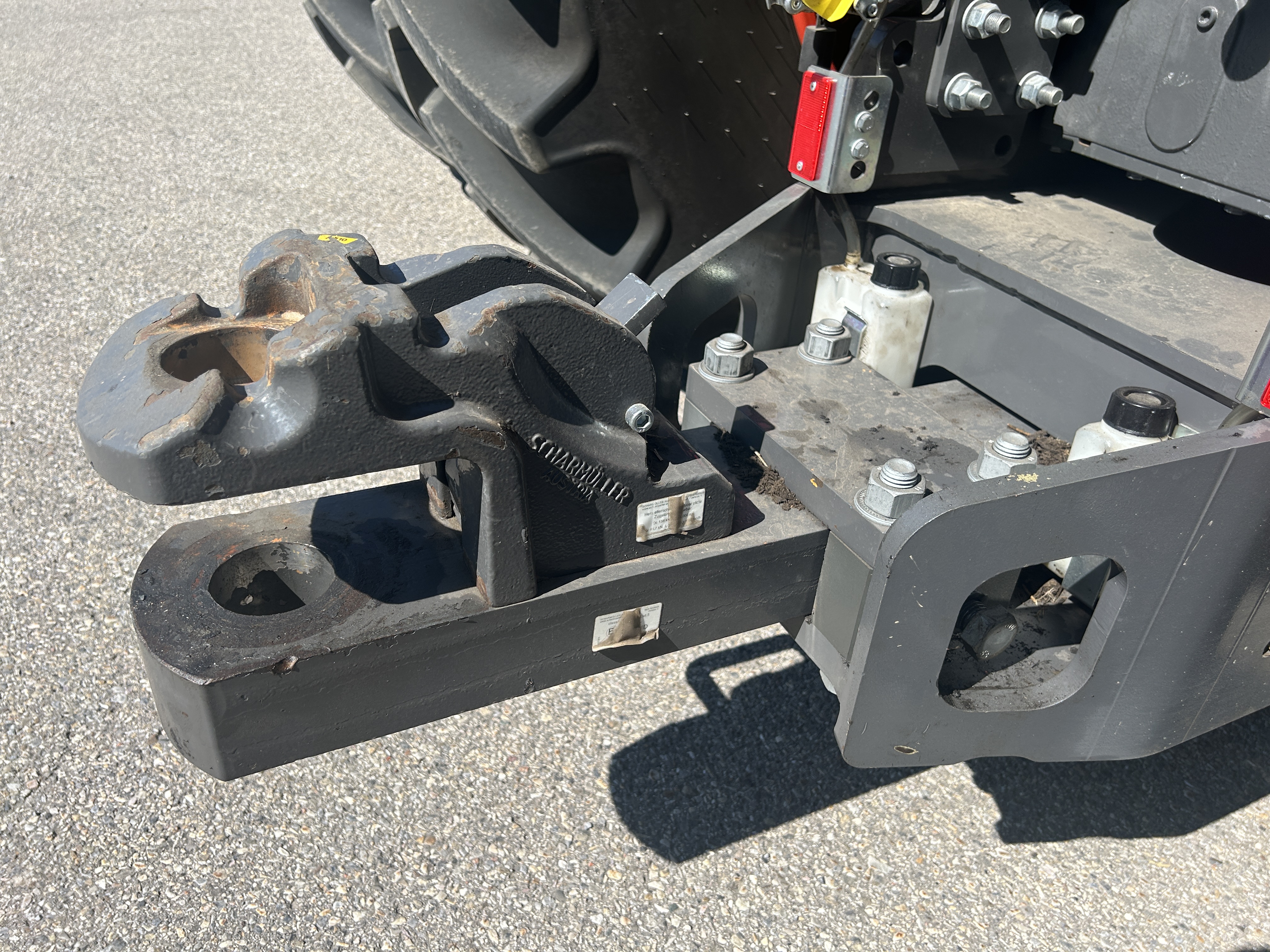 2023 CLAAS XERION 12.65 Tractor