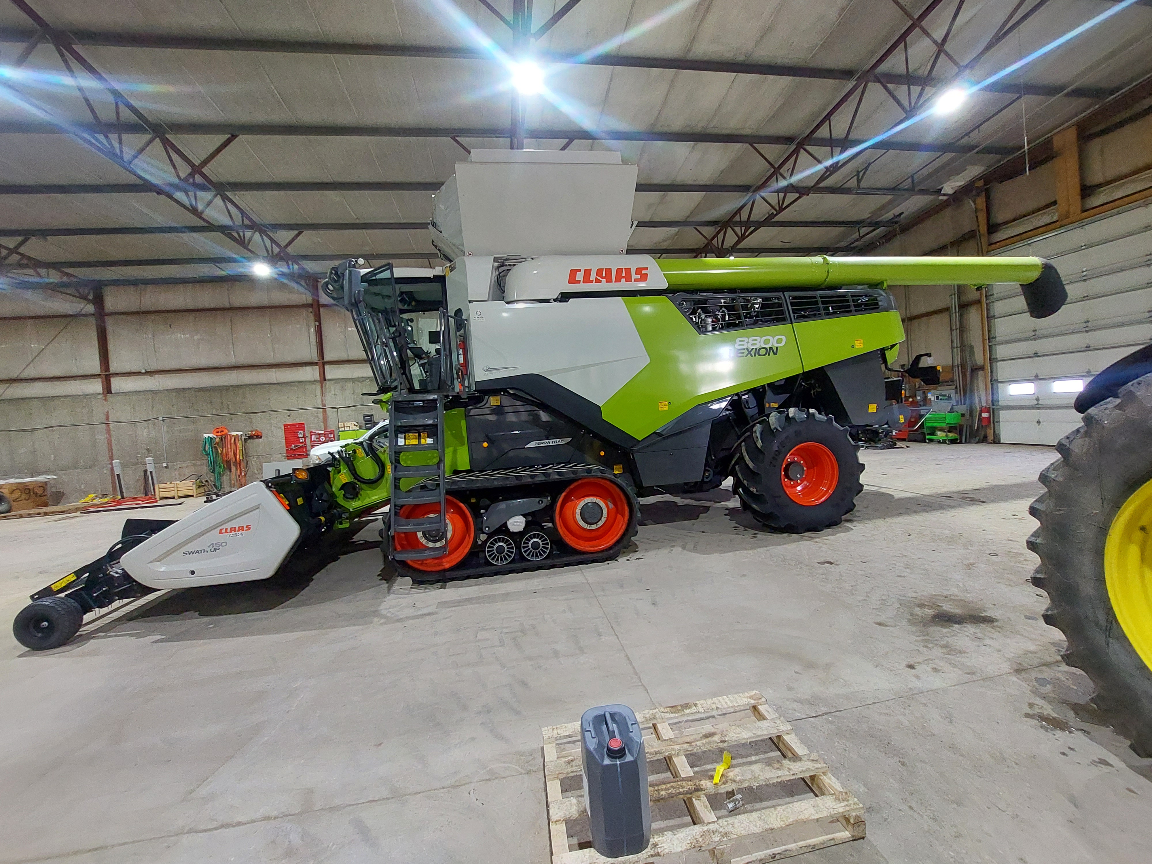 2020 CLAAS 8800TT Combine