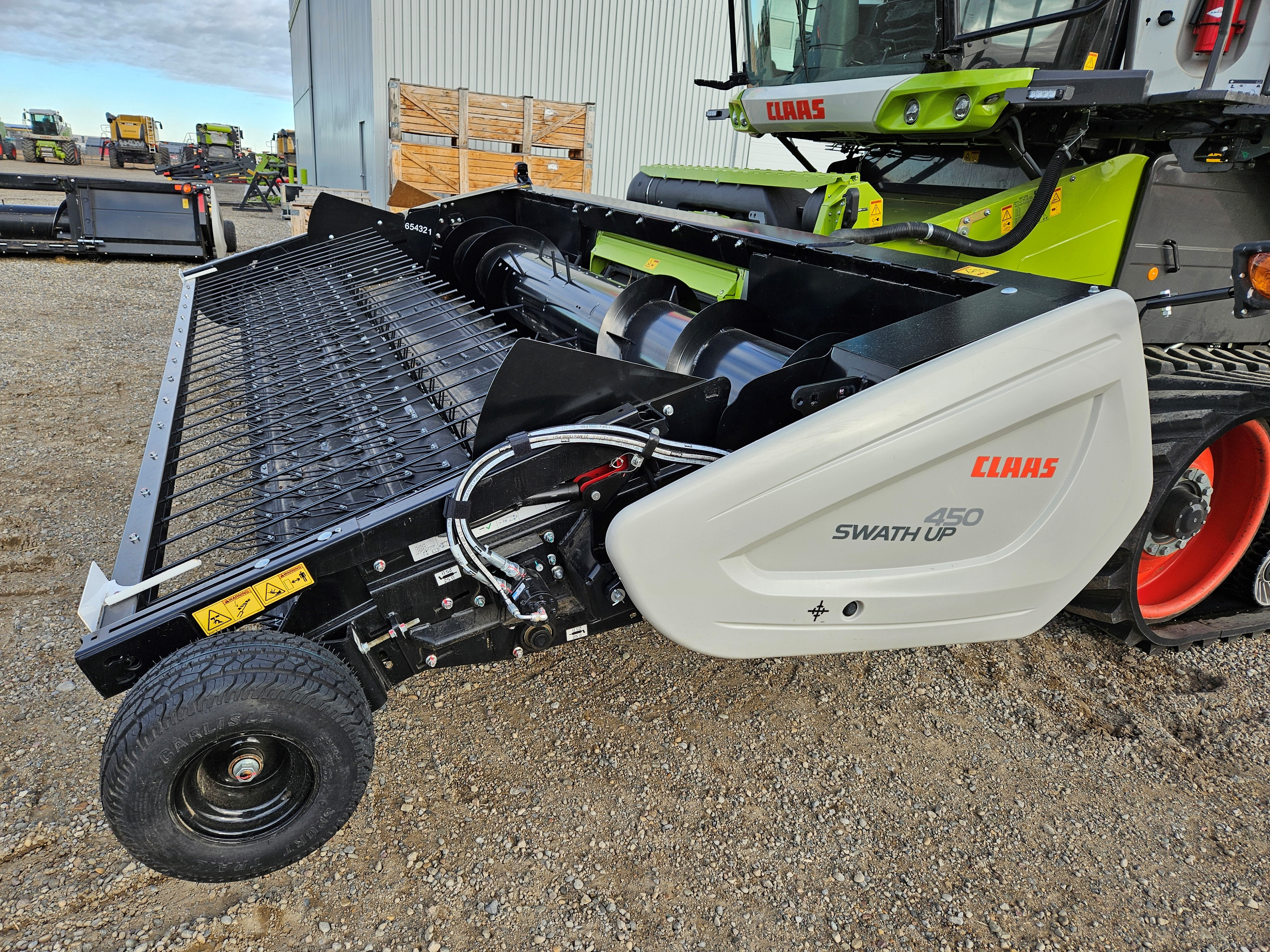 2022 CLAAS 8600TT Combine