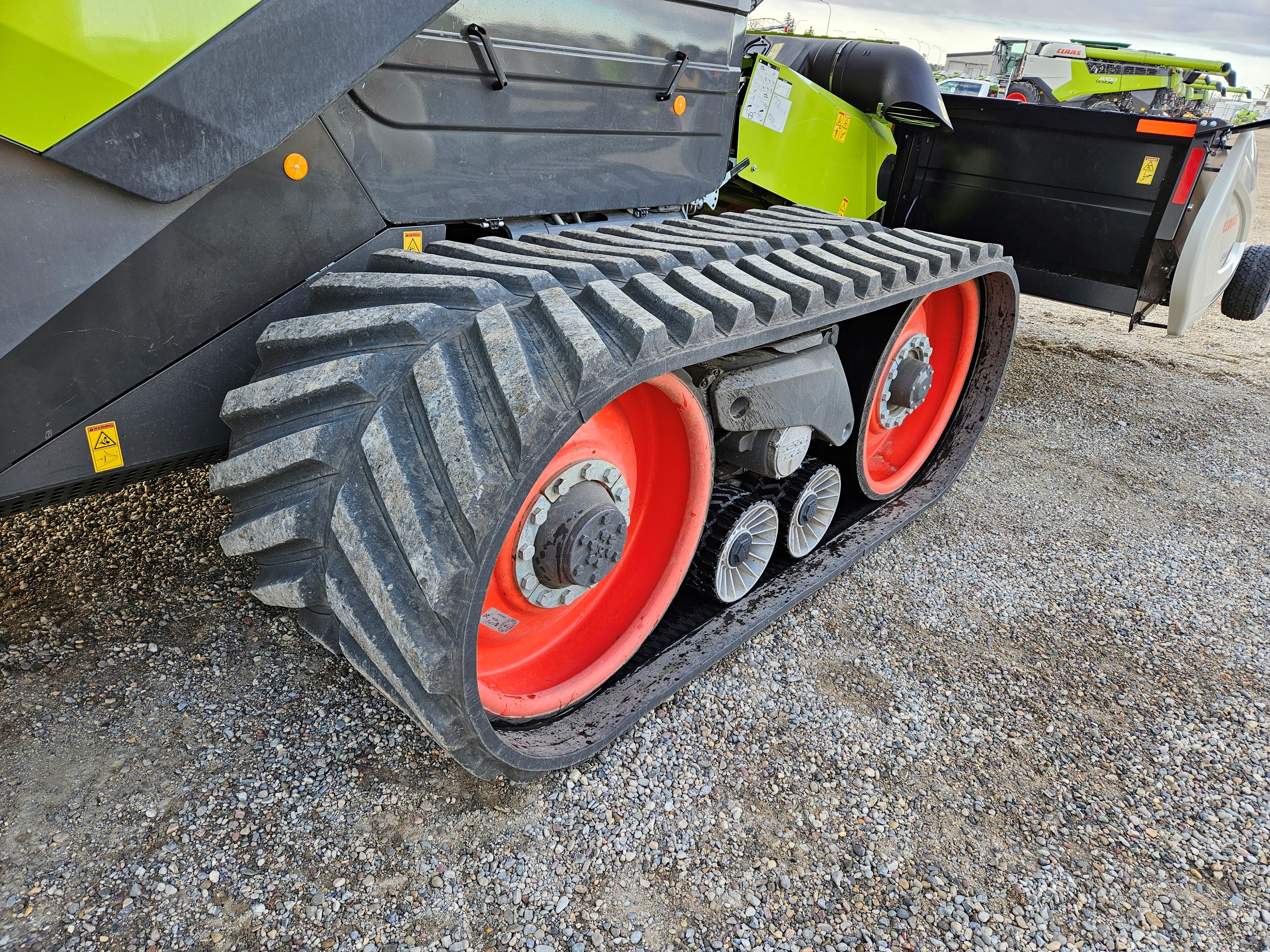 2022 CLAAS 8600TT Combine