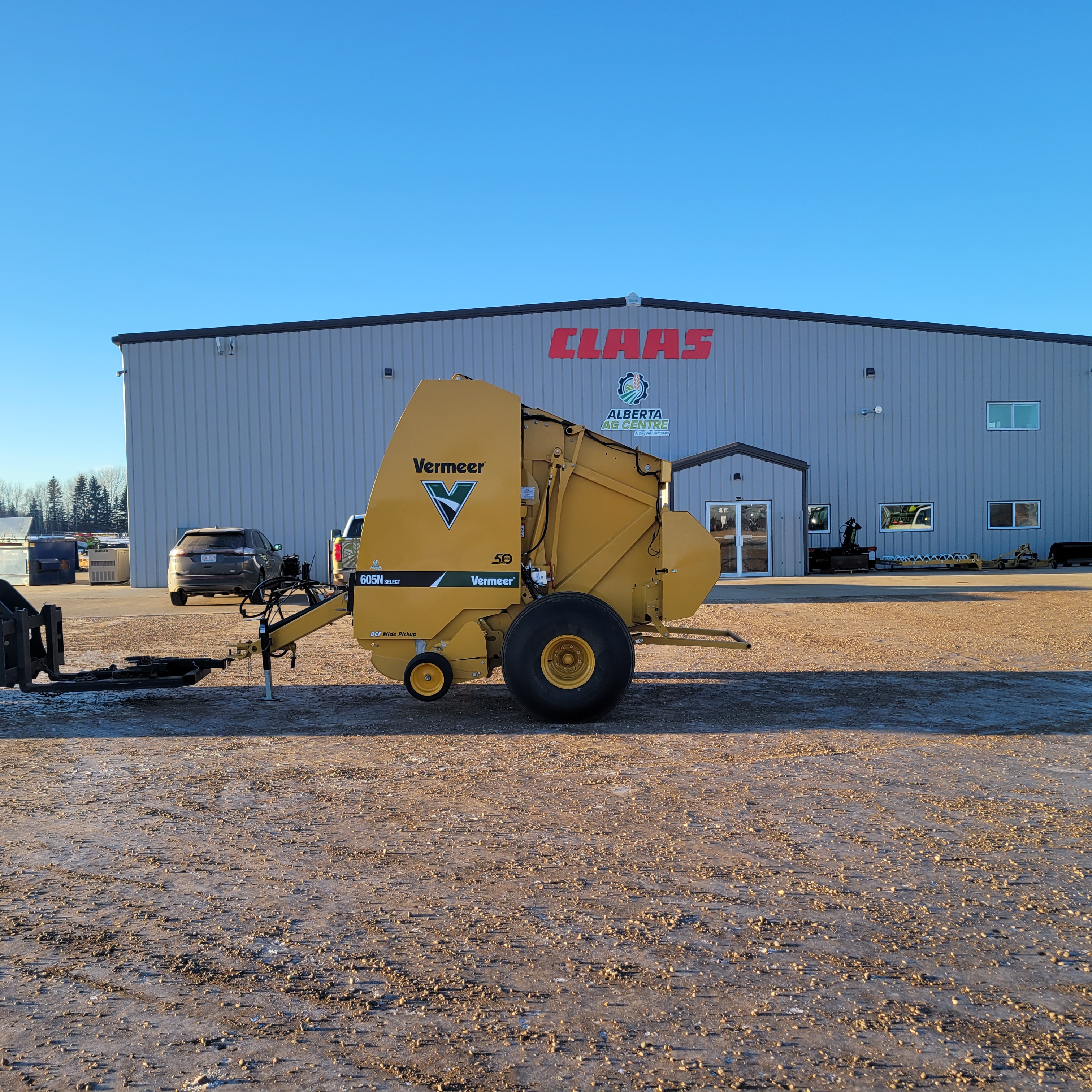 2021 Vermeer 605N Baler/Round