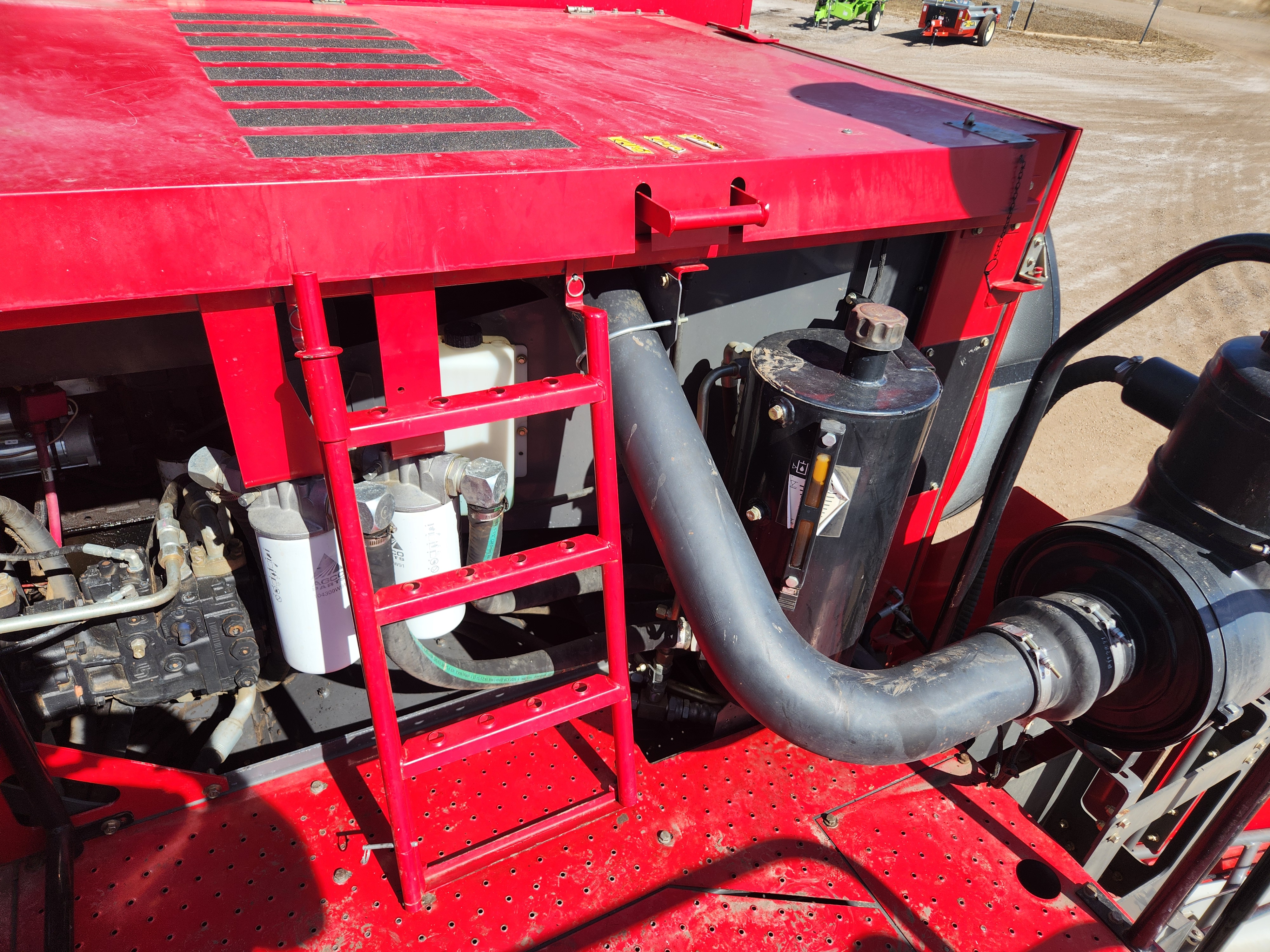 2009 Massey Ferguson 9795 Combine