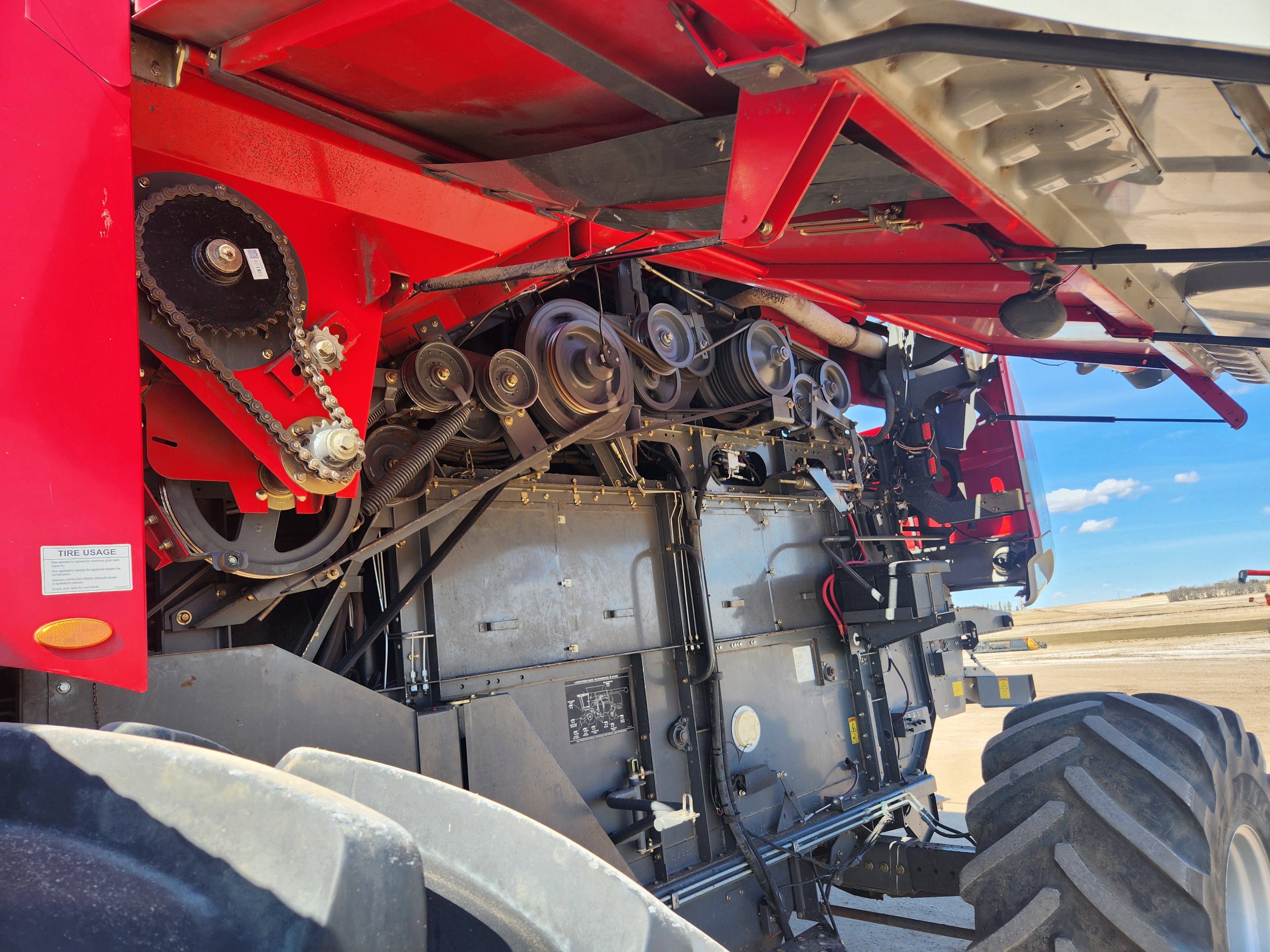 2009 Massey Ferguson 9795 Combine