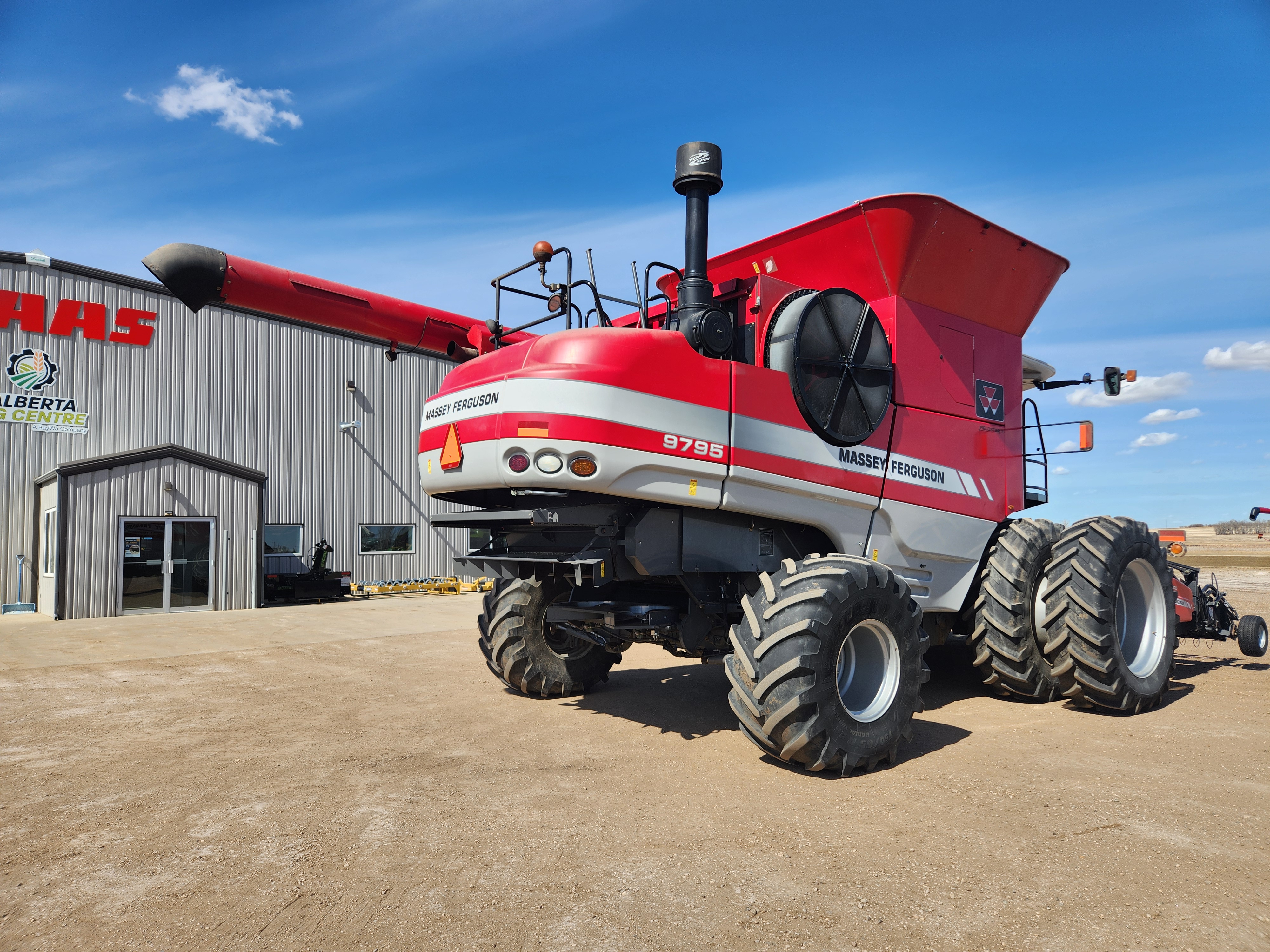 2009 Massey Ferguson 9795 Combine