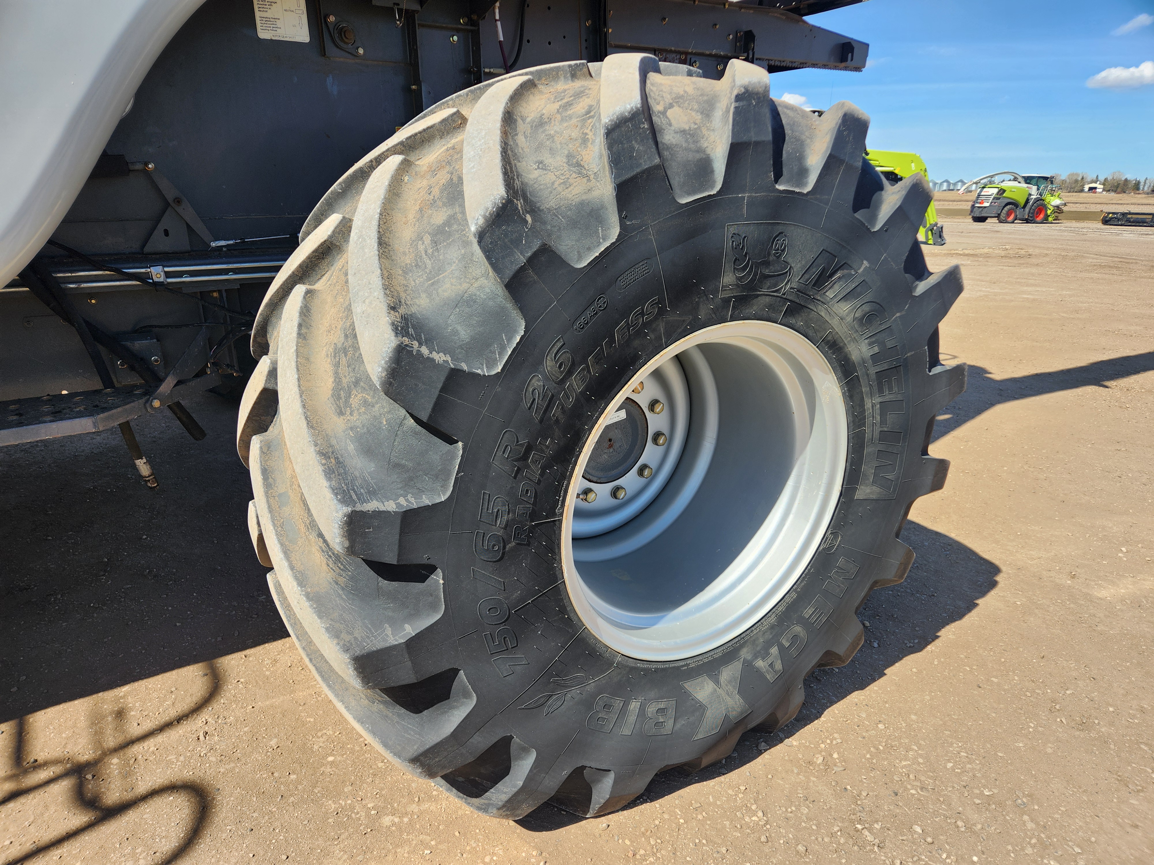 2009 Massey Ferguson 9795 Combine