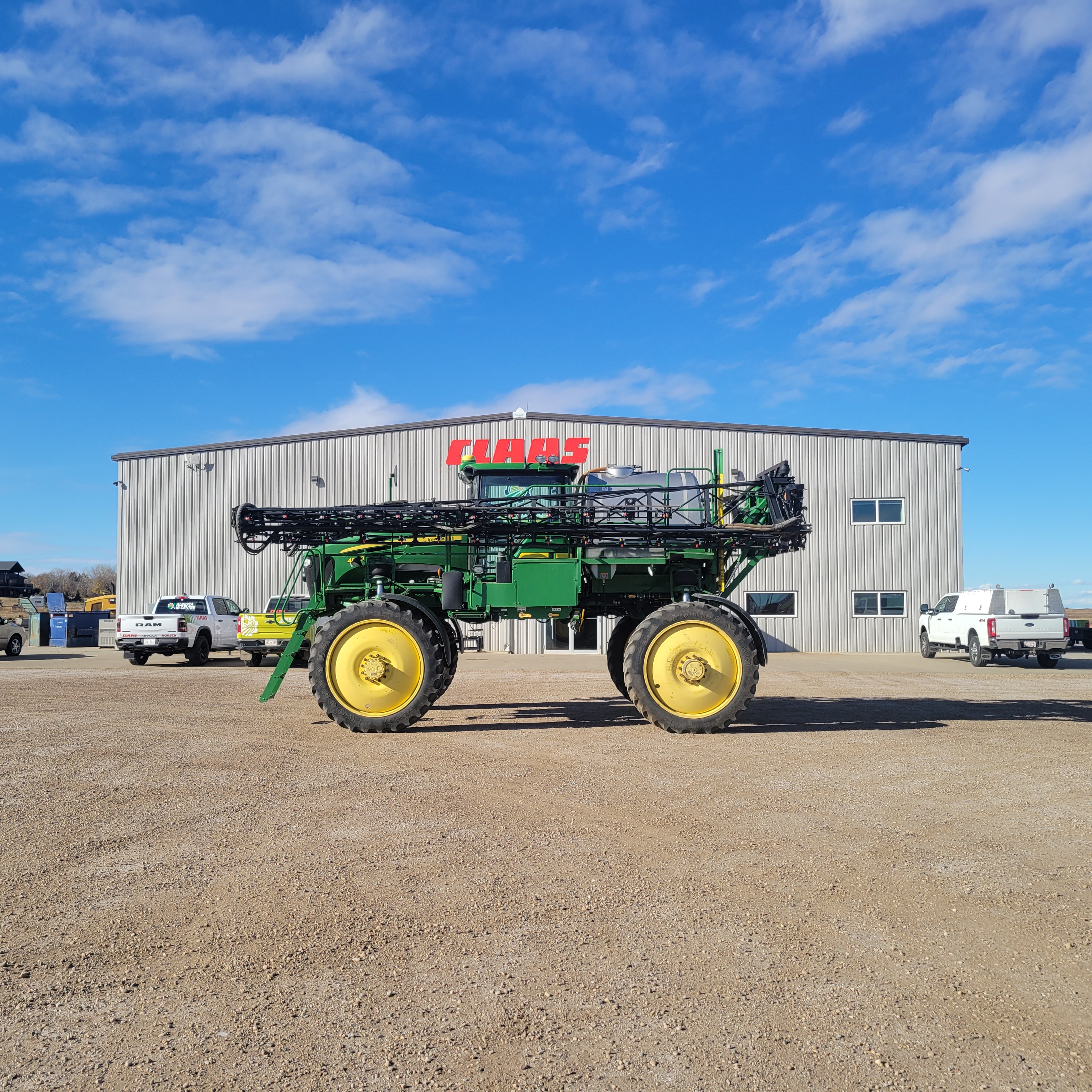 2013 John Deere 4830 Sprayer/High Clearance