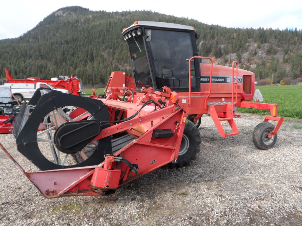 1999 Massey Ferguson 2 Series Ii Windrower For Sale In Armstrong Ironsearch