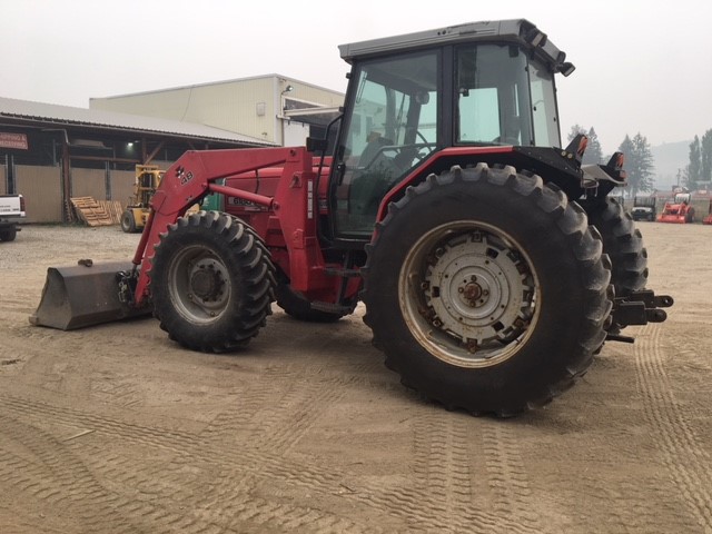 1995 Massey Ferguson 6180 Tractor