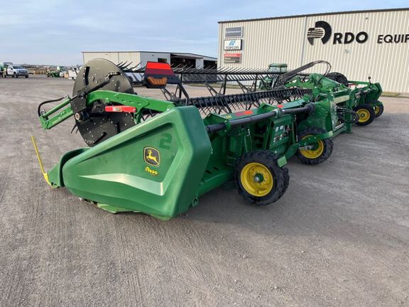 2023 John Deere HD40R Header Combine