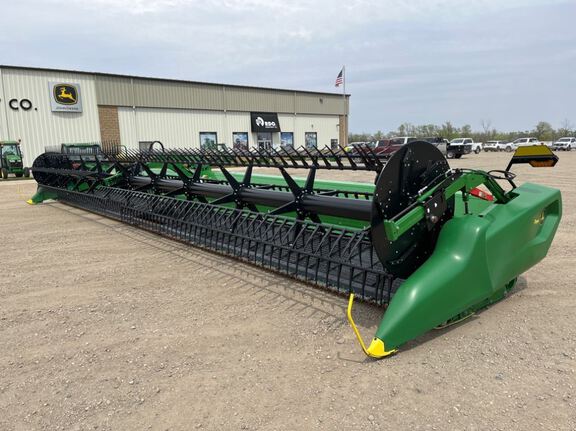 2023 John Deere RD45F Header Combine