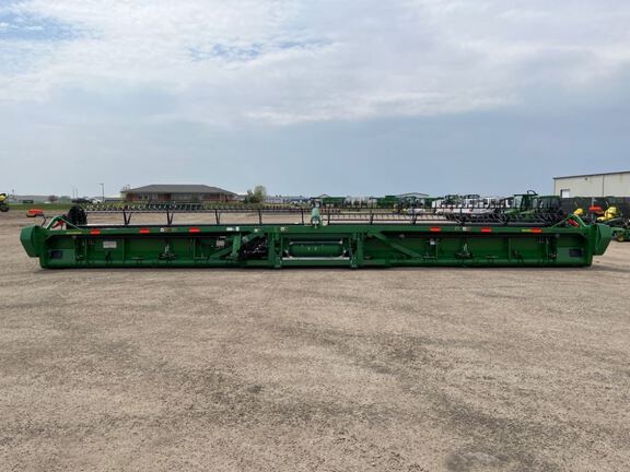 2023 John Deere RD45F Header Combine