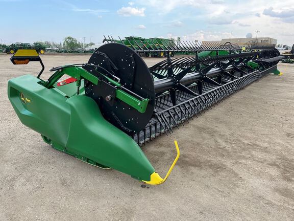 2023 John Deere RD45F Header Combine