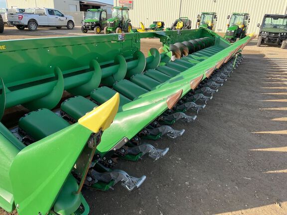 2023 John Deere C18R Header Corn Head