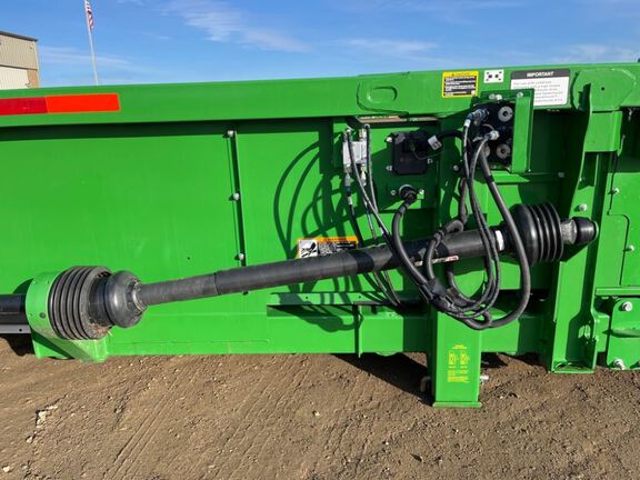 2023 John Deere C18R Header Corn Head