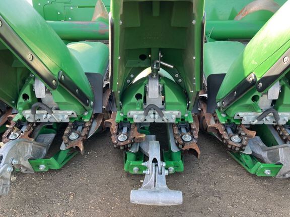 2023 John Deere C18R Header Corn Head