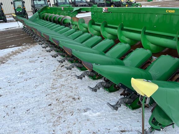 2023 John Deere C18R Header Corn Head