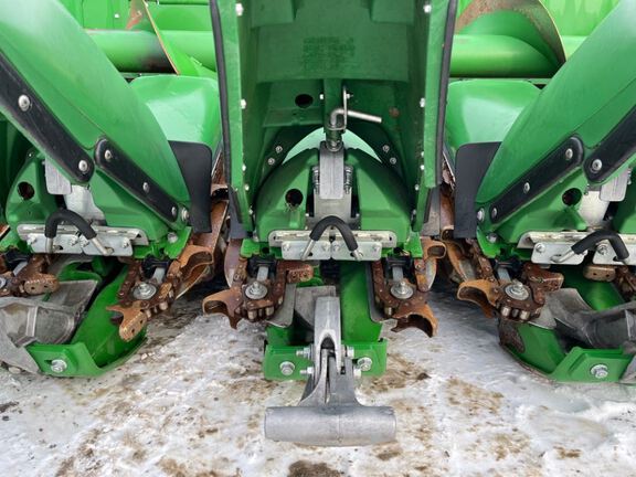 2023 John Deere C18R Header Corn Head