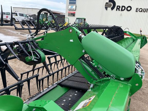 2023 John Deere RD45F Header Combine