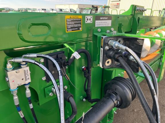 2023 John Deere C18R Header Corn Head