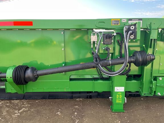 2023 John Deere C18R Header Corn Head