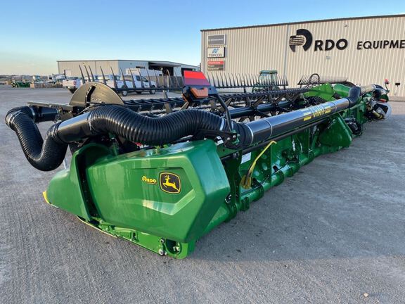 2023 John Deere RD45F Header Combine