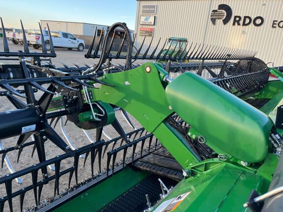 2023 John Deere RD45F Header Combine