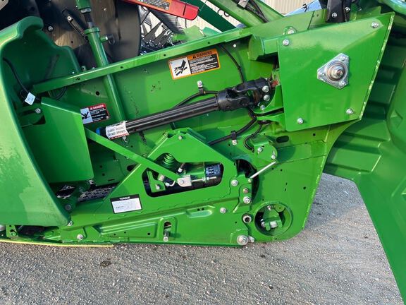 2023 John Deere RD45F Header Combine