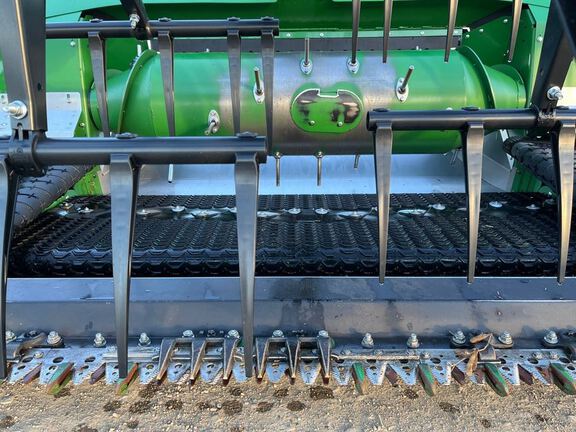 2023 John Deere RD45F Header Combine