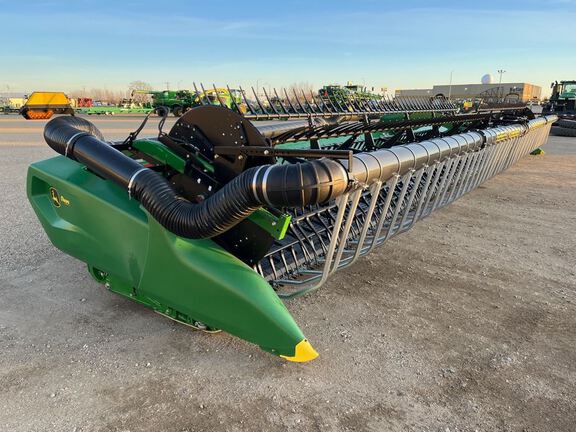 2023 John Deere RD45F Header Combine