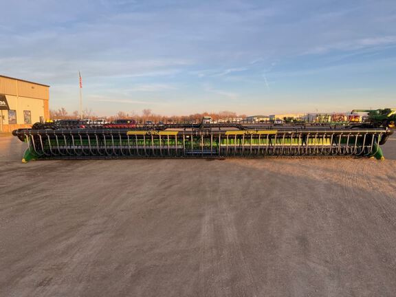 2023 John Deere RD45F Header Combine