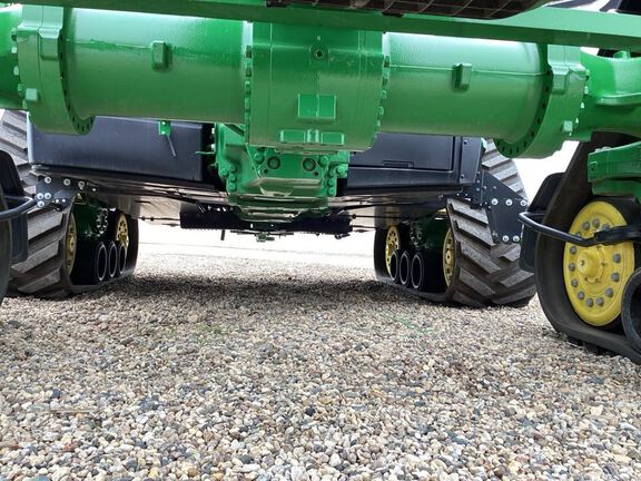 2022 John Deere 8RX 410 Tractor Rubber Track