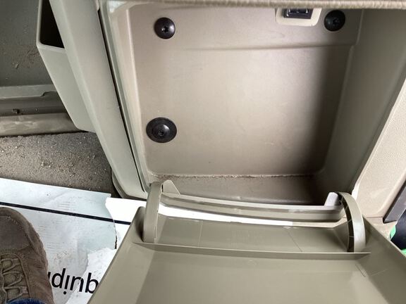 2022 John Deere 8RX 410 Tractor Rubber Track