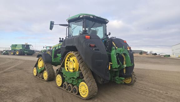 2022 John Deere 8RX 410 Tractor Rubber Track