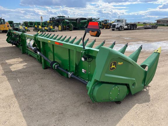 2023 John Deere C18R Header Corn Head