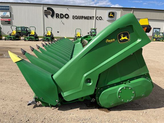 2023 John Deere C18R Header Corn Head