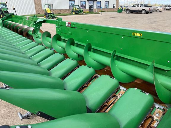 2023 John Deere C18R Header Corn Head